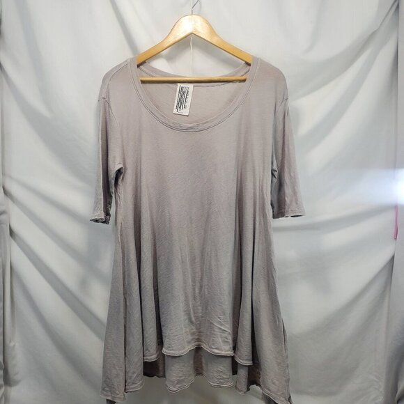 Free People Tops - Free People Tunic Tee Short Sleeve USA light Grey Cotton Oversized Boho M (A-10)